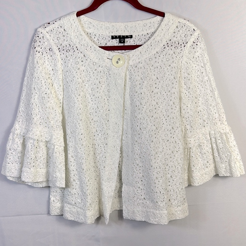 Vesti White Size 8 One Button Bell Sleeve Open Cover Up Lace Like New